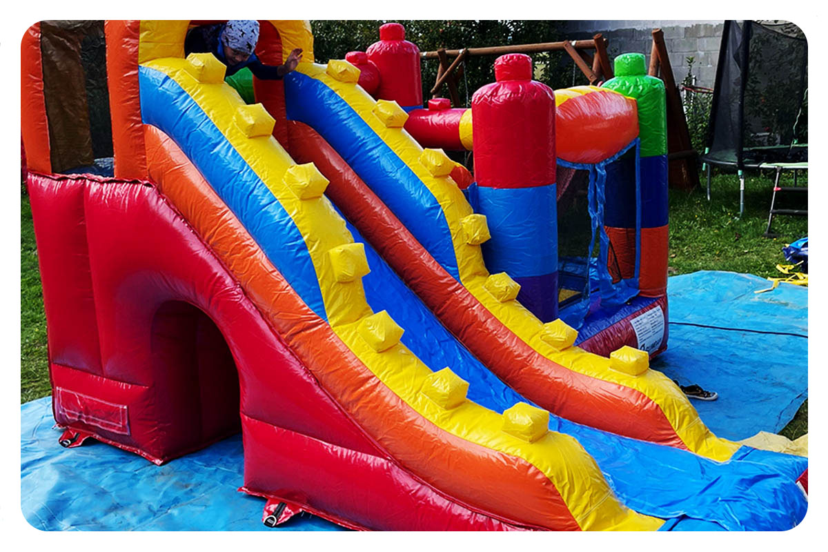 plac-zabaw-wesola-budka